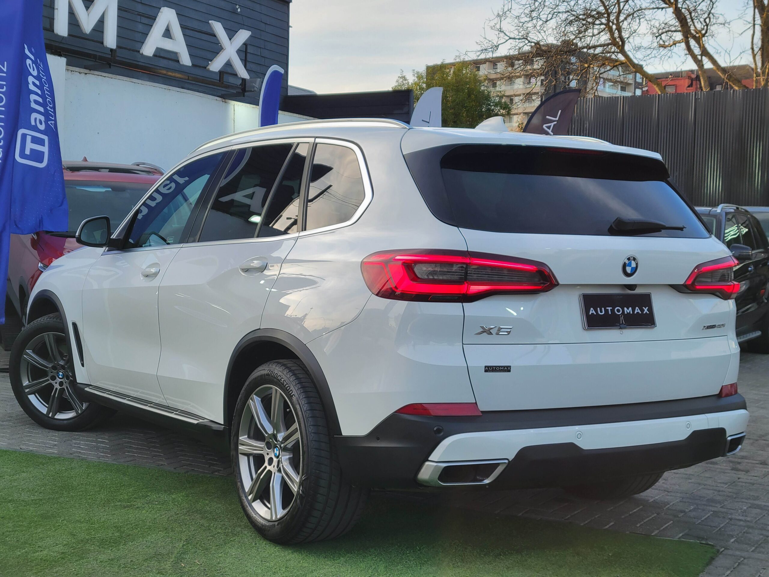 BMW X5 — foto 7 de 18