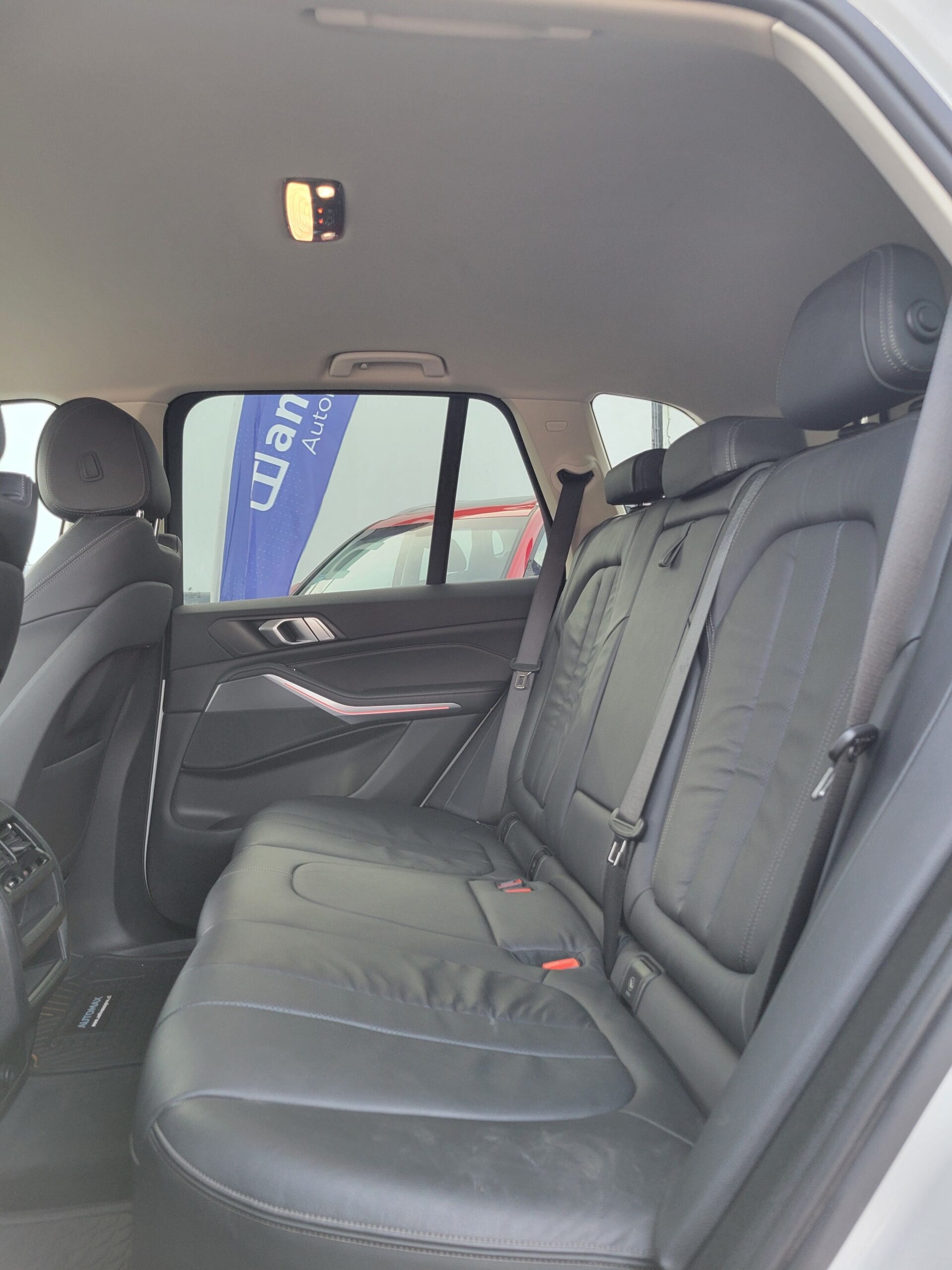 BMW X5 — foto 14 de 18