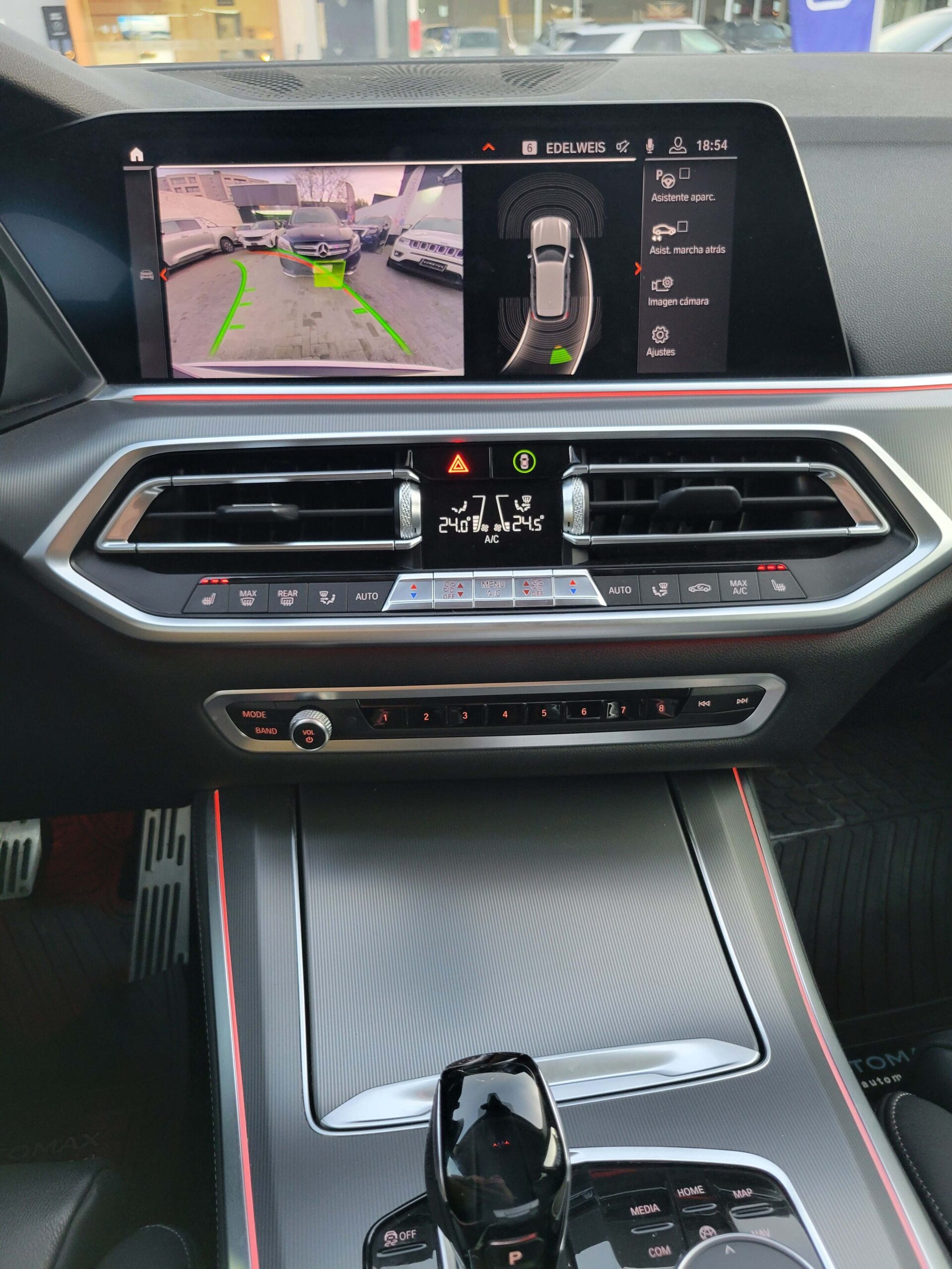 BMW X5 — foto 18 de 18