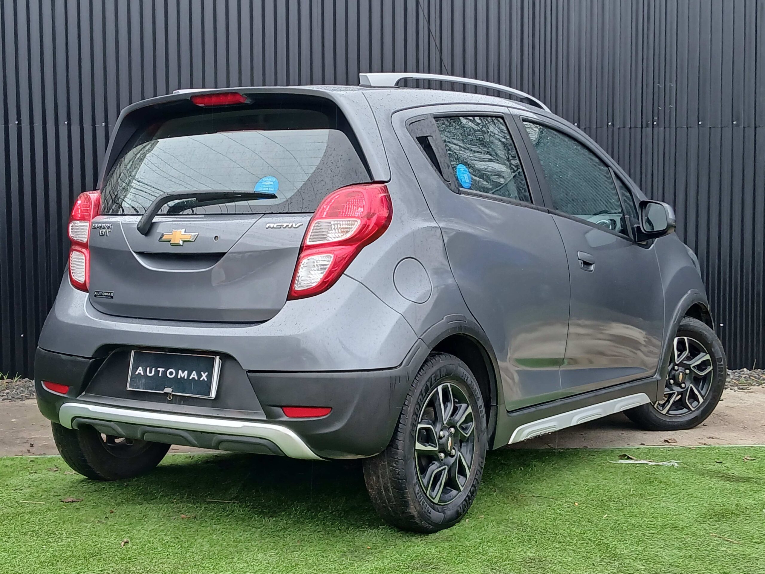 Chevrolet Spark Gt — foto 4 de 17