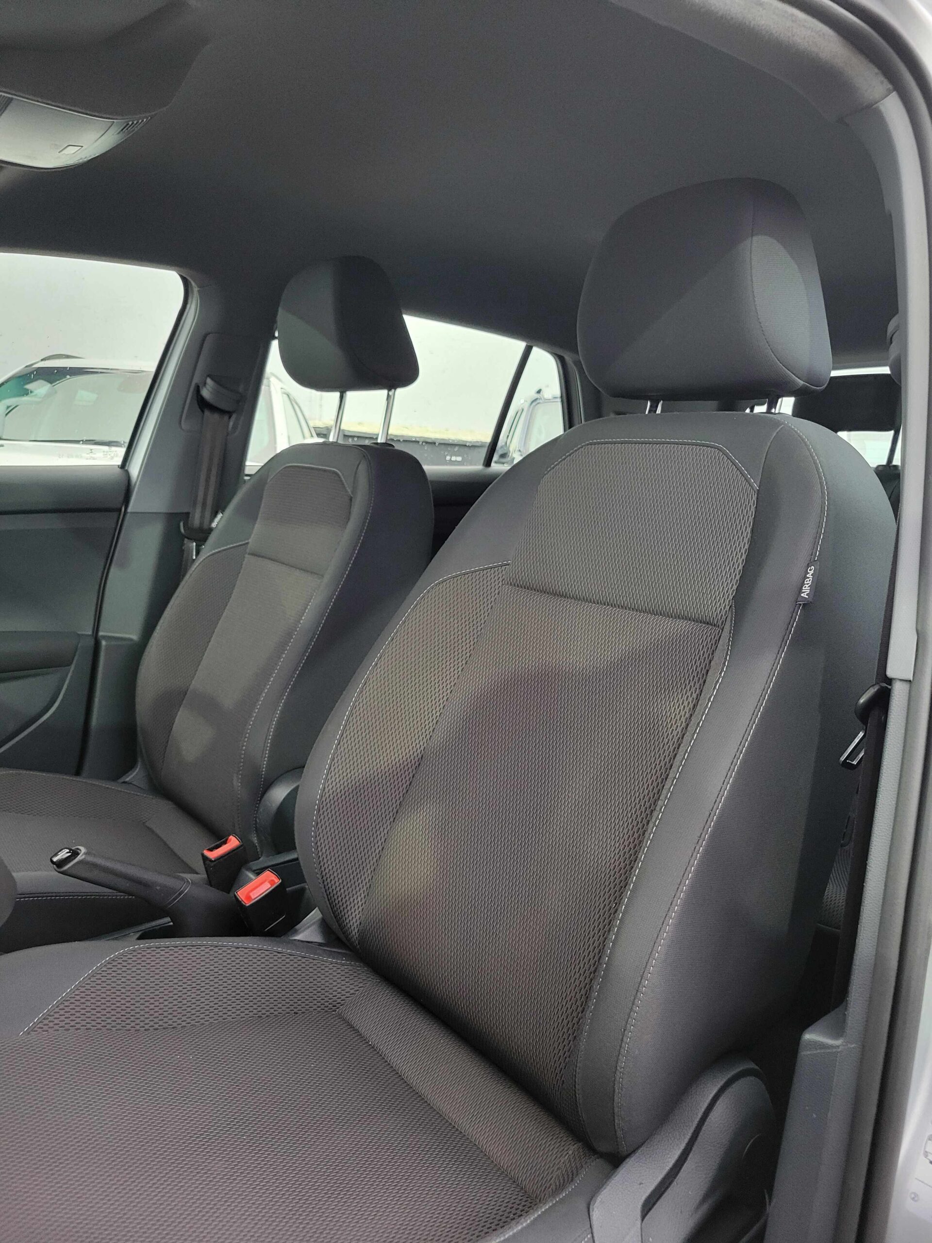 Volkswagen T-Cross Trendline — foto 10 de 14