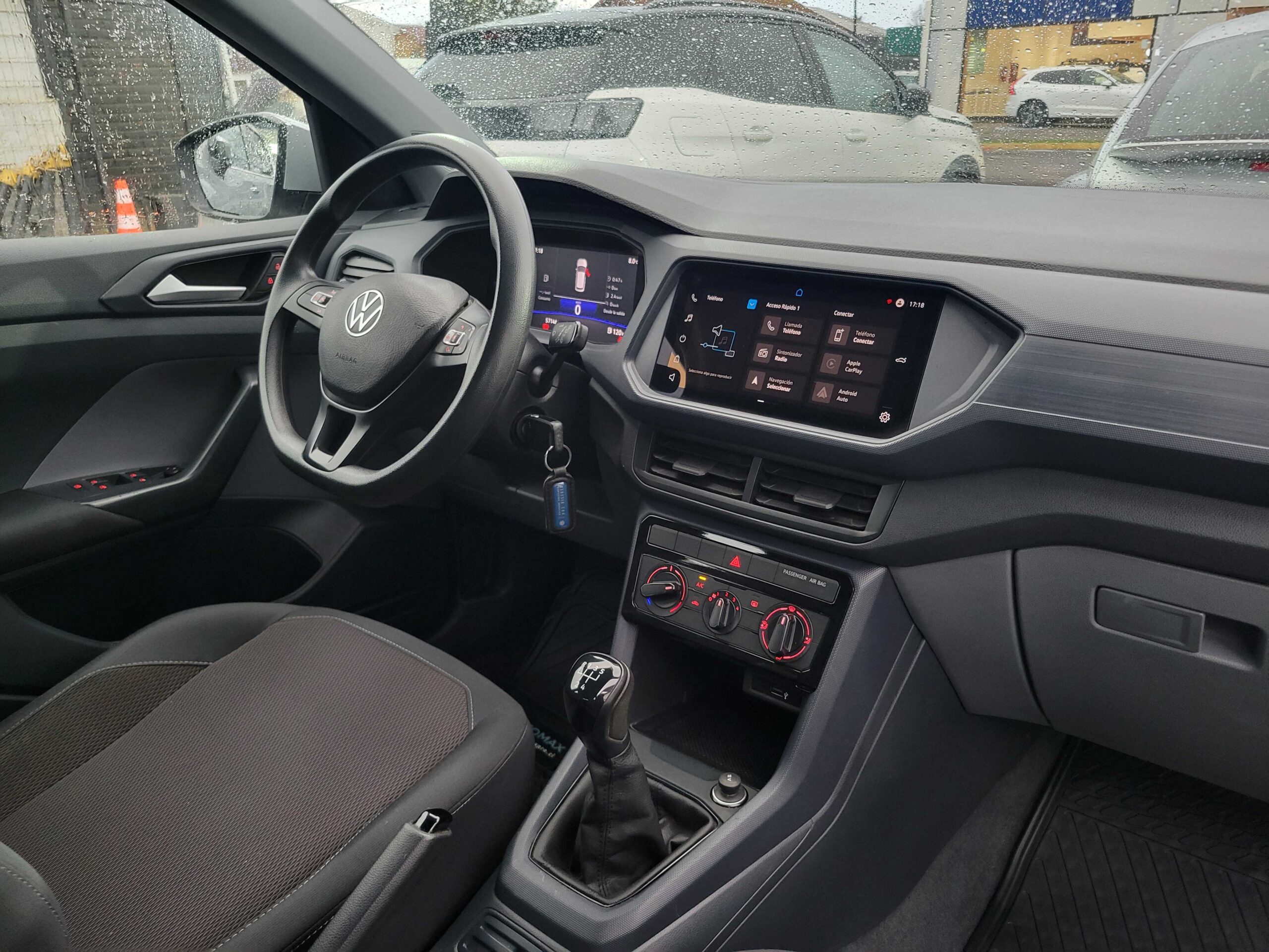 Volkswagen T-Cross Trendline — foto 14 de 14