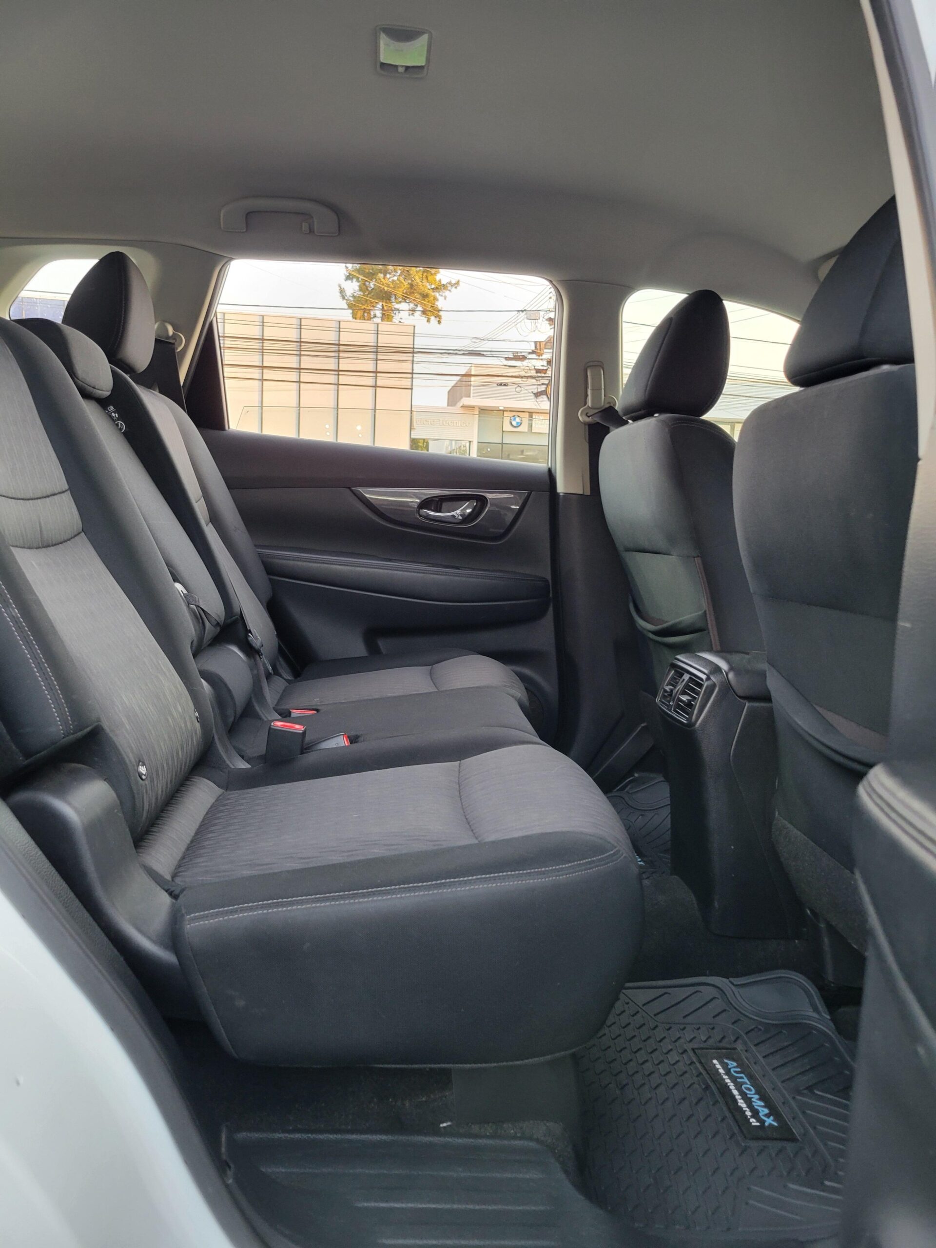 Nissan Xtrail Sense — foto 6 de 20
