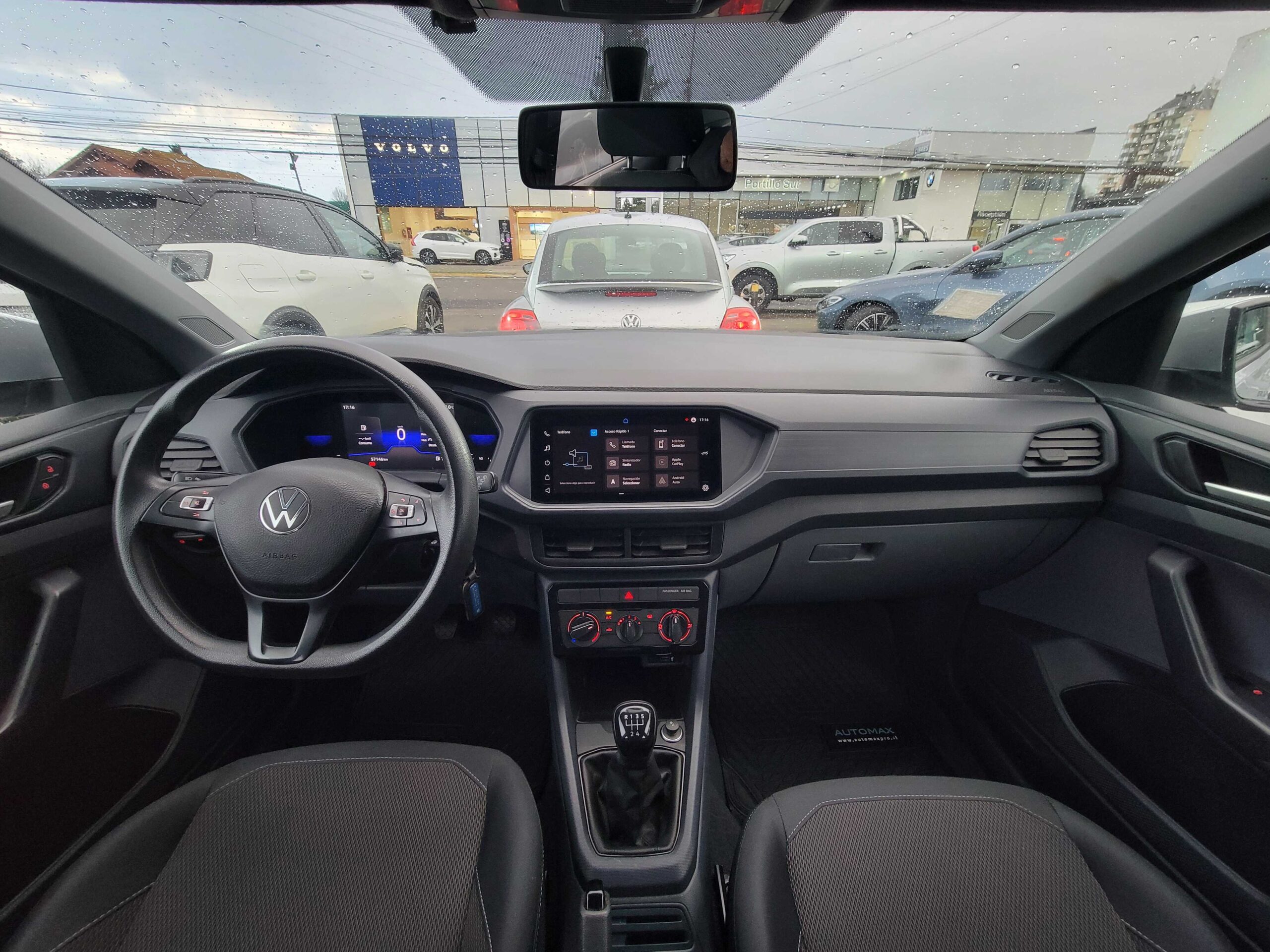 Volkswagen T-Cross Trendline — foto 12 de 14