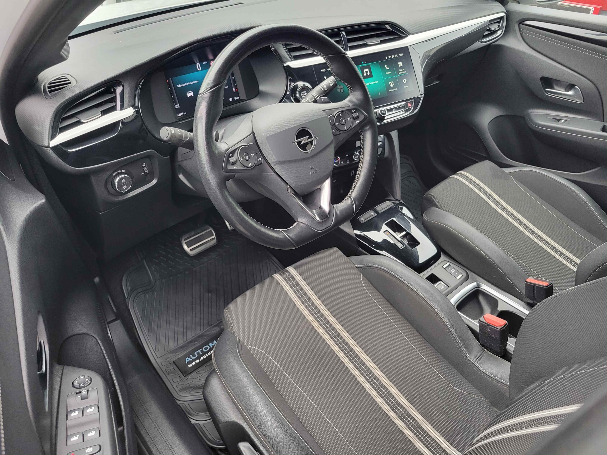 Opel Corsa Gs1.2 Aut — foto 16 de 19