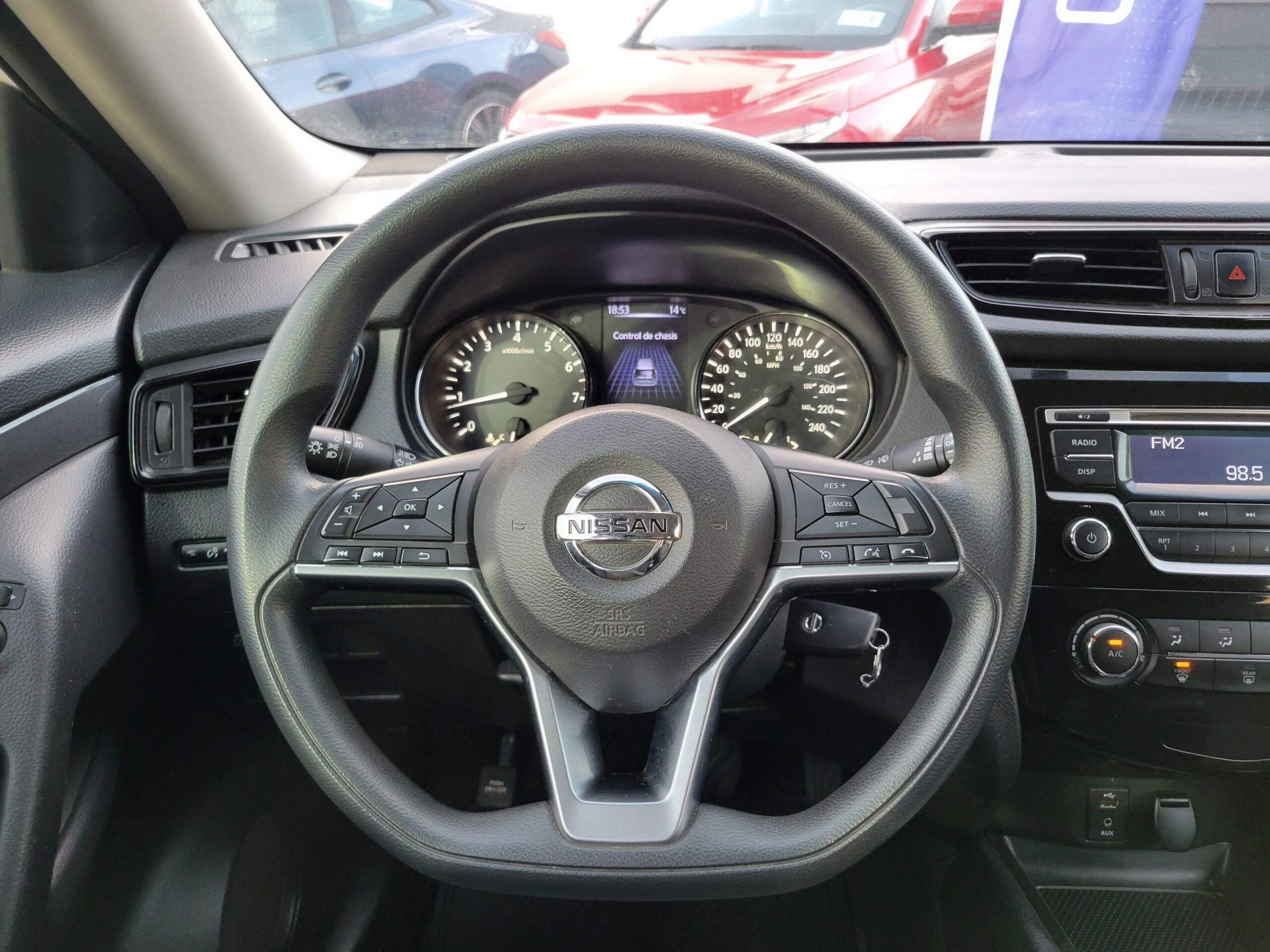 Nissan Xtrail Sense — foto 2 de 20
