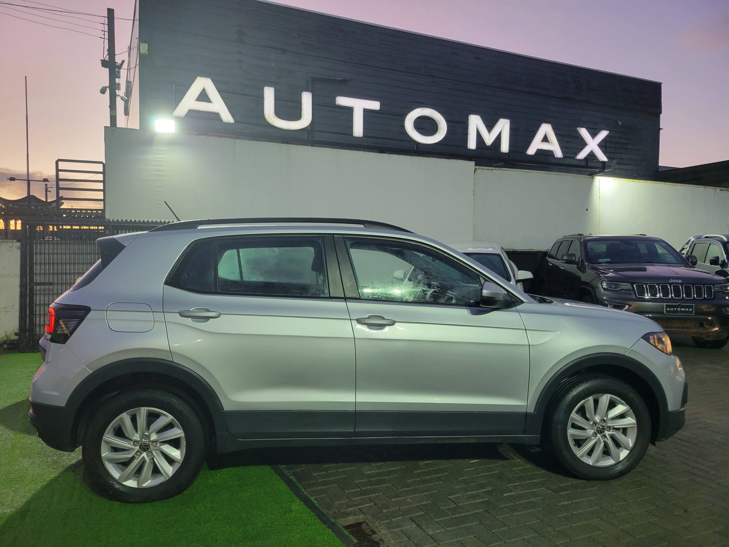 Volkswagen T-Cross Trendline — foto 4 de 14