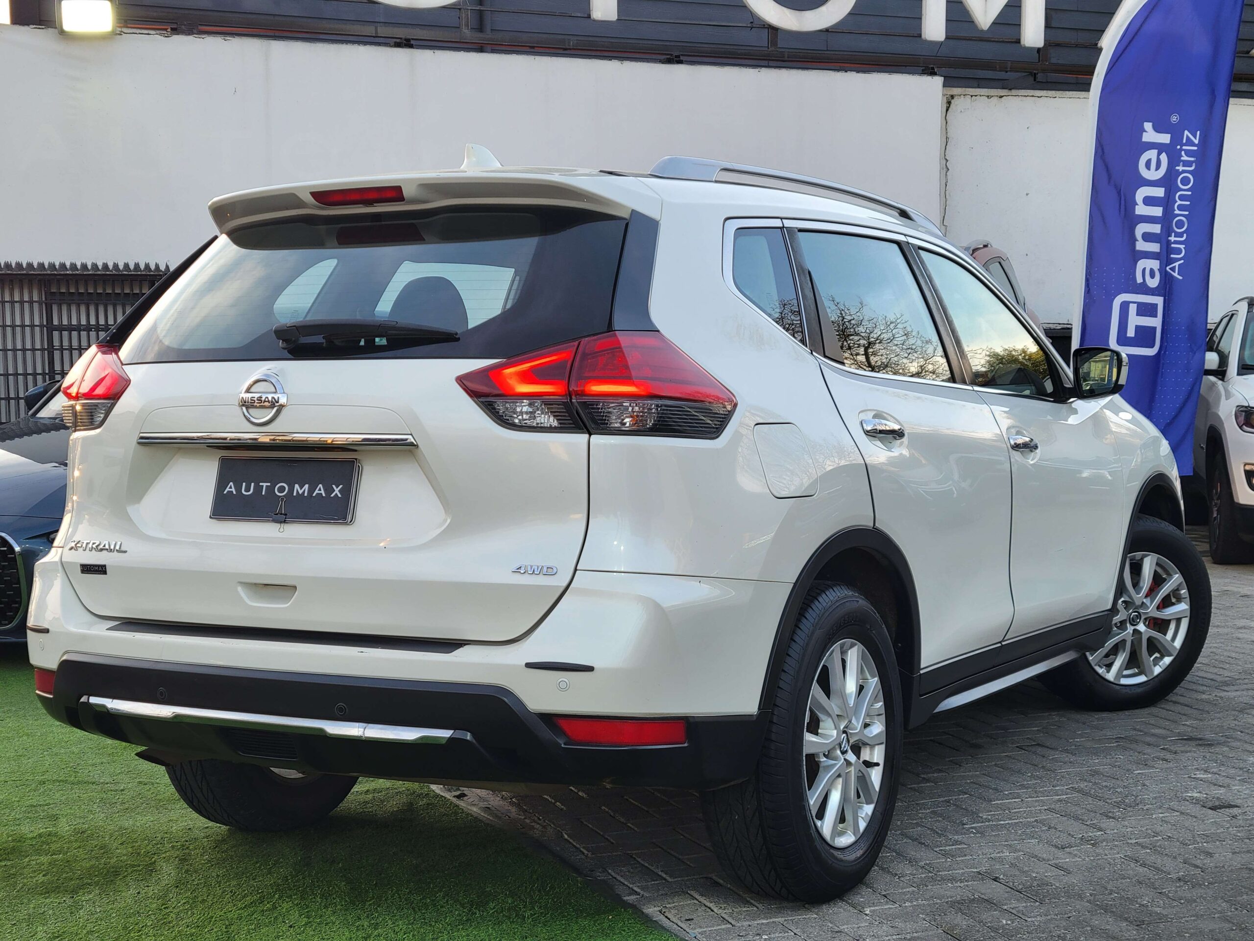 Nissan Xtrail Sense — foto 16 de 20
