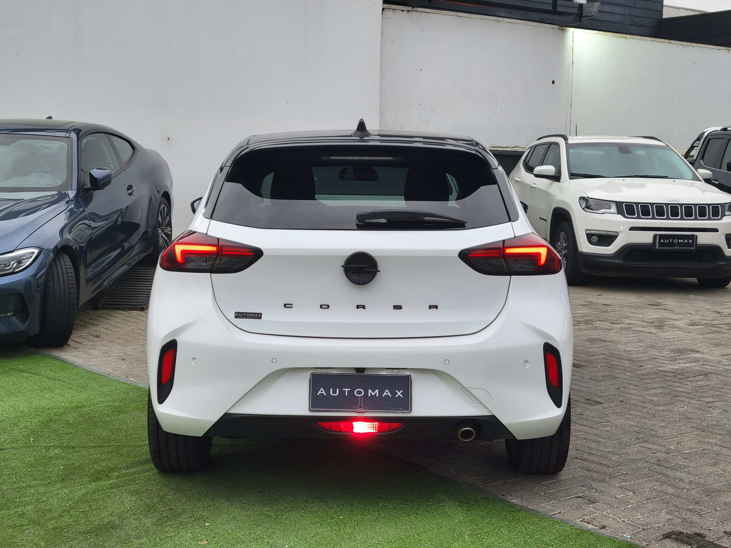 Opel Corsa Gs1.2 Aut — foto 7 de 19