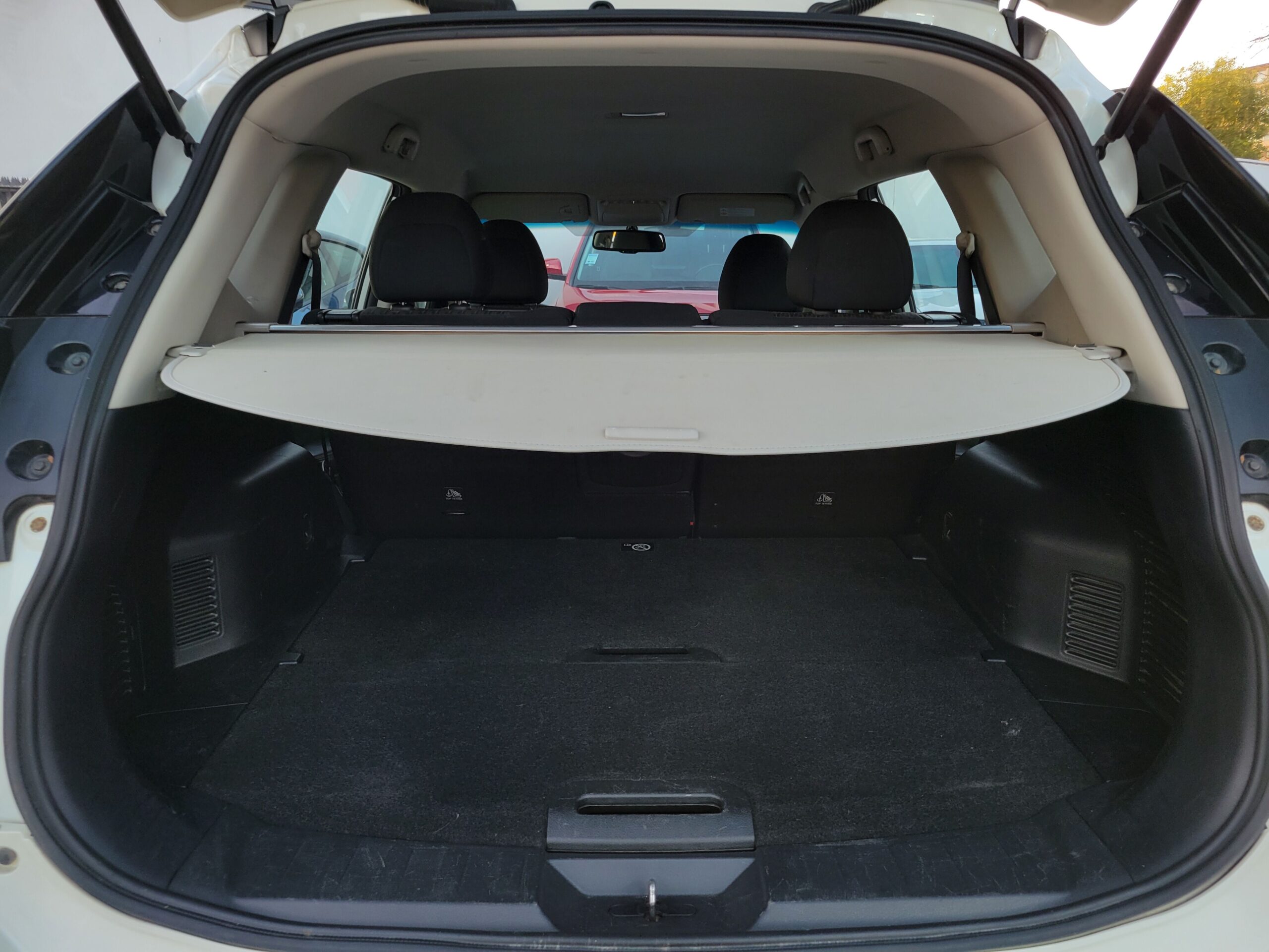 Nissan Xtrail Sense — foto 13 de 20