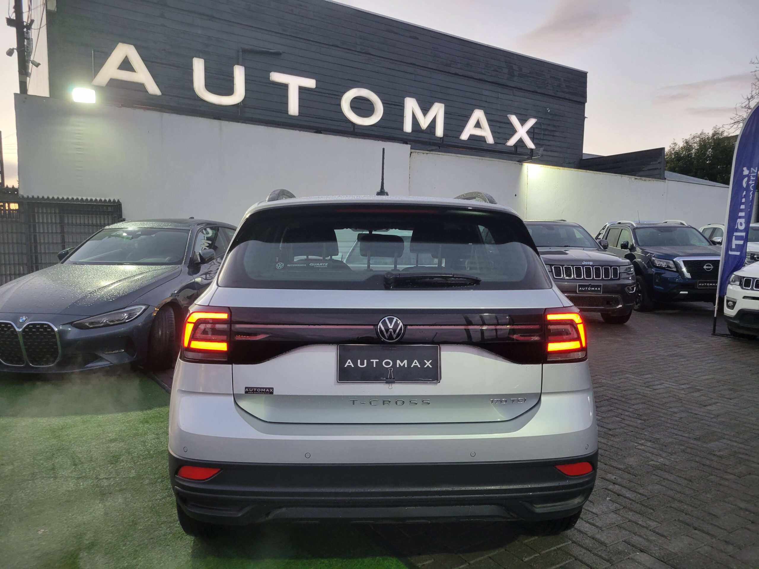 Volkswagen T-Cross Trendline — foto 8 de 14
