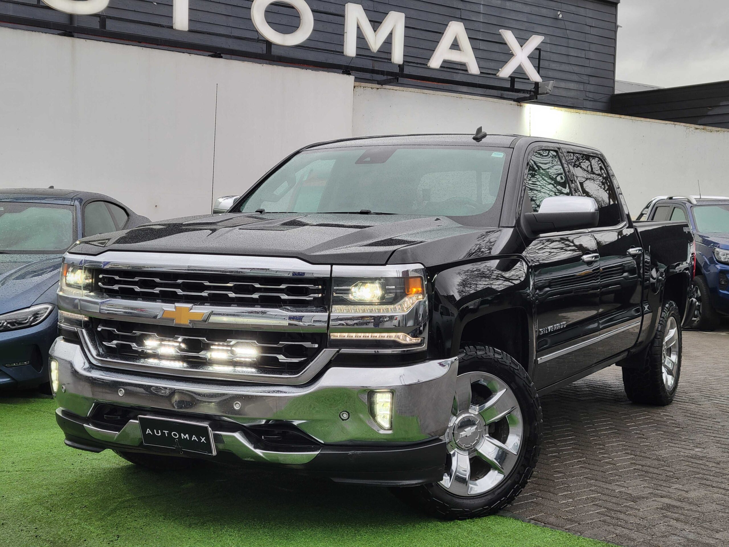 Chevrolet Silverado Ltz Dcab — foto 2 de 18