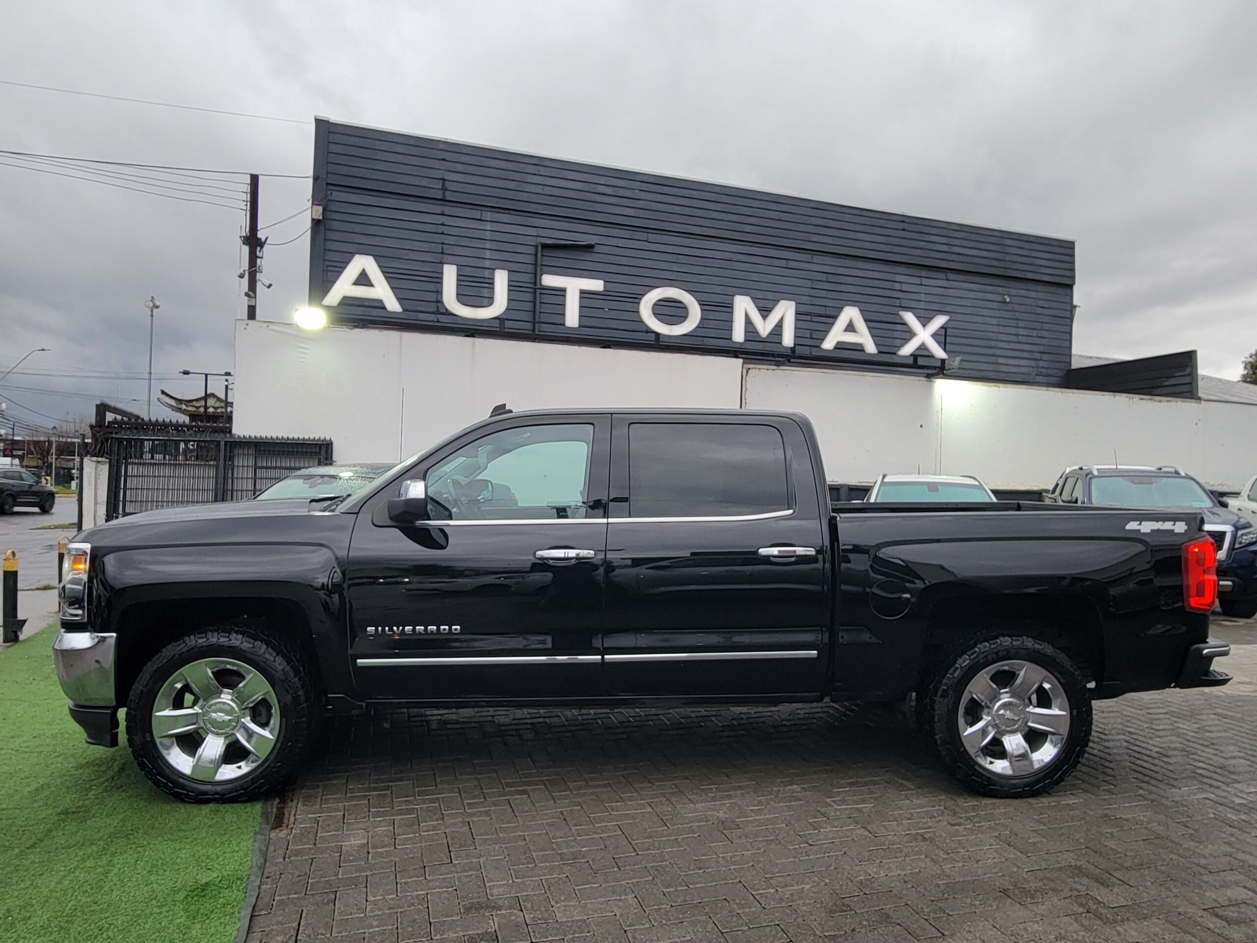 Chevrolet Silverado Ltz Dcab — foto 3 de 18