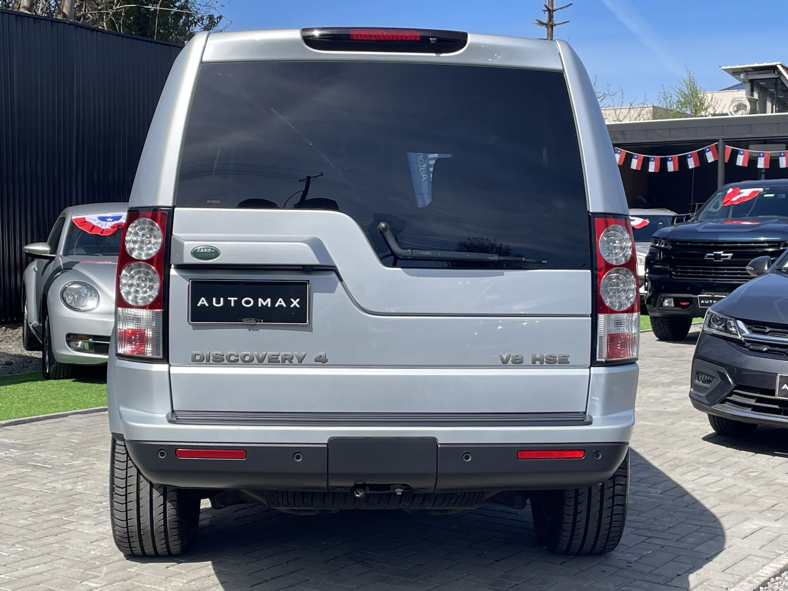Land Rover Discovery 4 — foto 17 de 19