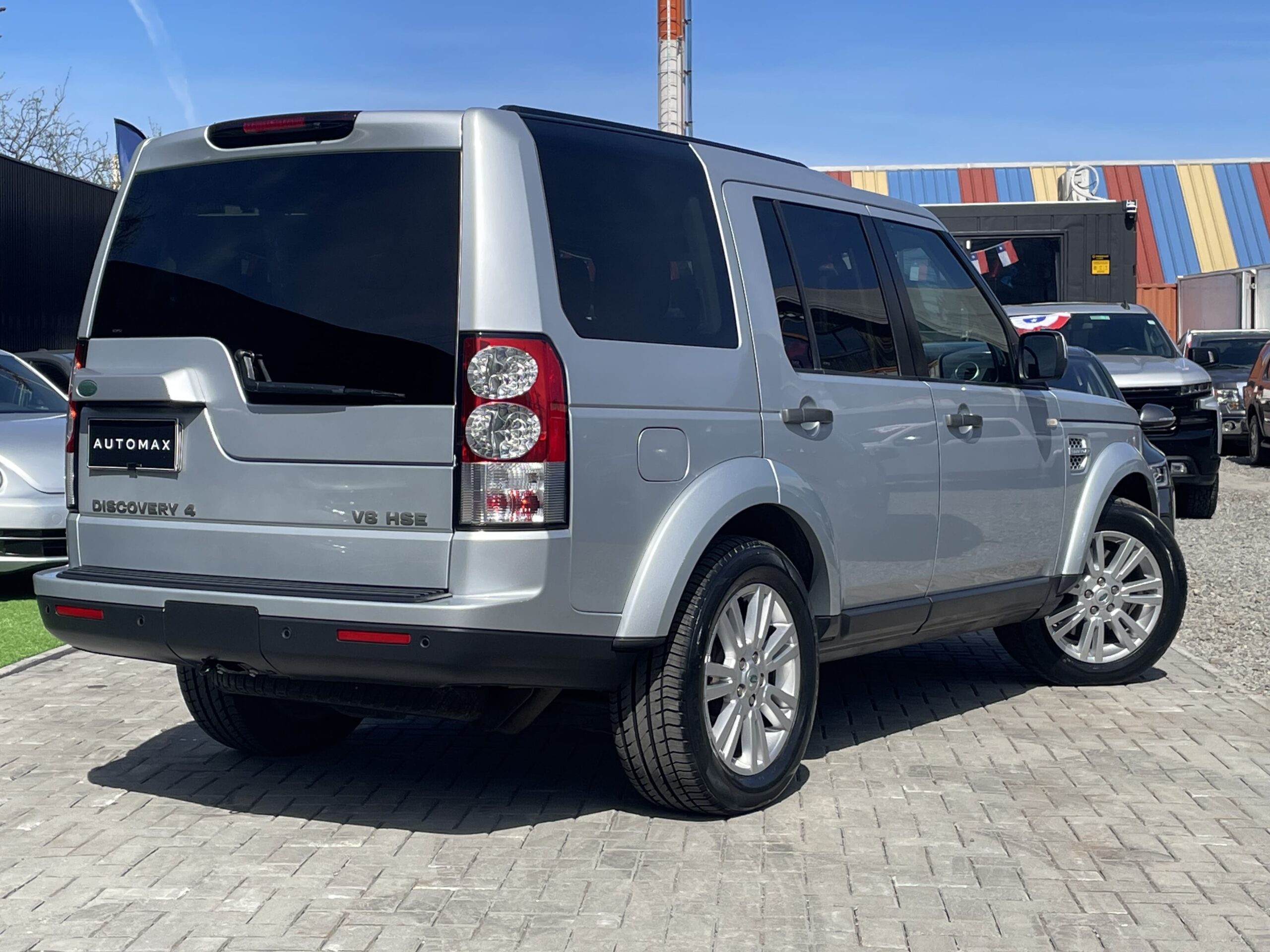 Land Rover Discovery 4 — foto 5 de 19