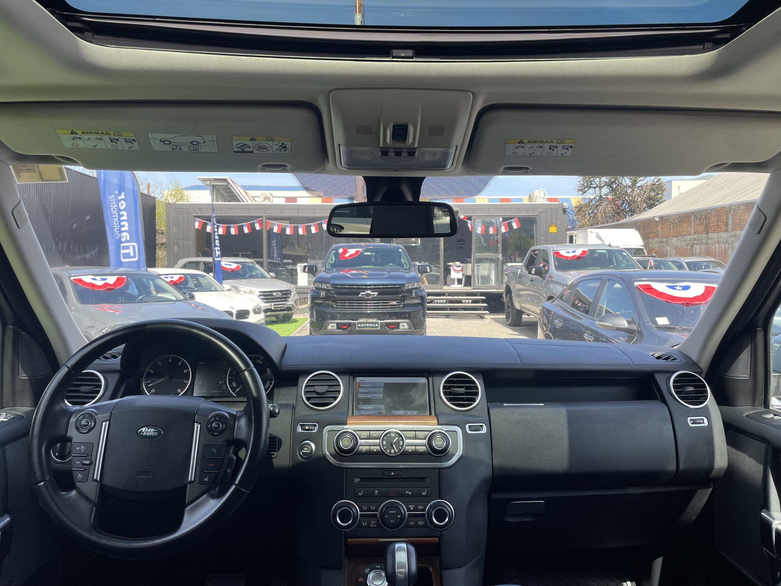 Land Rover Discovery 4 — foto 7 de 19